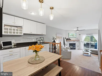 $556,000 | 5903 Sir Cambridge Way, Alexandria, VA 22315