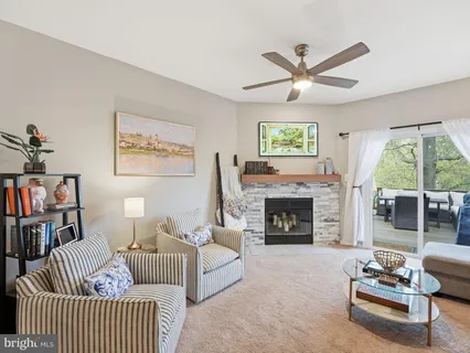 $556,000 | 5903 Sir Cambridge Way, Alexandria, VA 22315