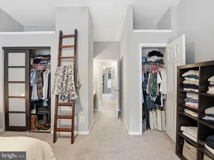 $556,000 | 5903 Sir Cambridge Way, Alexandria, VA 22315