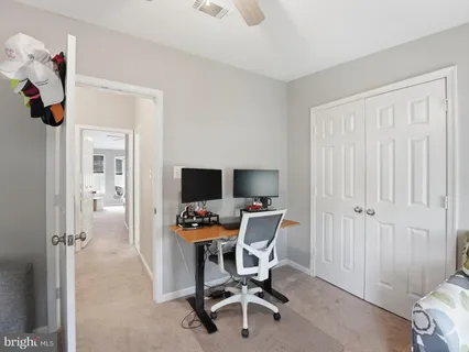 $556,000 | 5903 Sir Cambridge Way, Alexandria, VA 22315