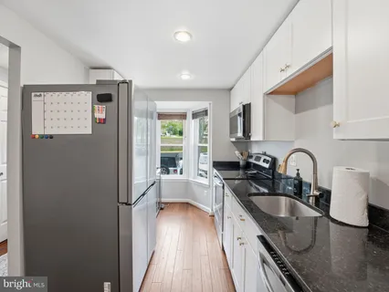 $556,000 | 5903 Sir Cambridge Way, Alexandria, VA 22315