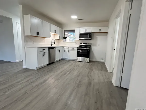 $319,000 | 1634 Willow Lane, Seguin, TX 78155