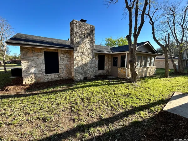 $319,000 | 1634 Willow Lane, Seguin, TX 78155