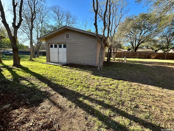 $319,000 | 1634 Willow Lane, Seguin, TX 78155