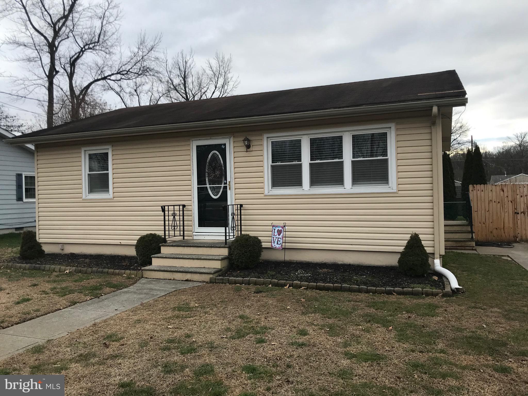 19 Rutgers Road Pennsville, NJ 08070 - Photo 3 of 23