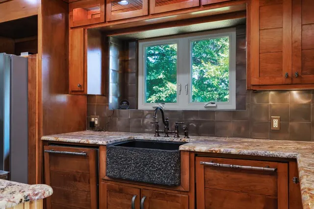 $1,050,000 | 4300 Eaton Circle, Colleyville, TX 76034