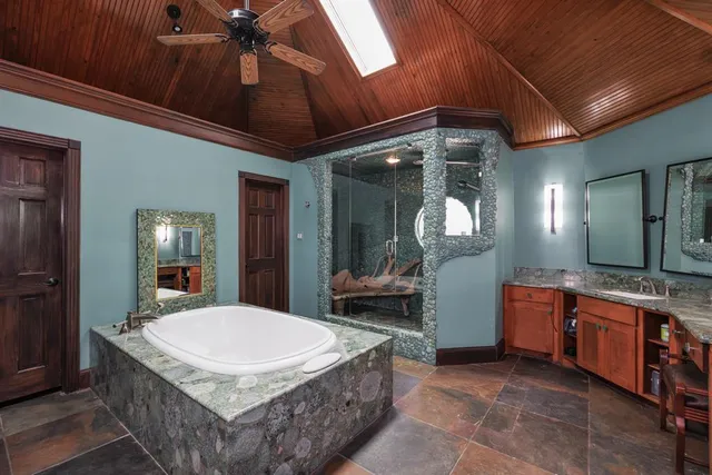 $1,050,000 | 4300 Eaton Circle, Colleyville, TX 76034