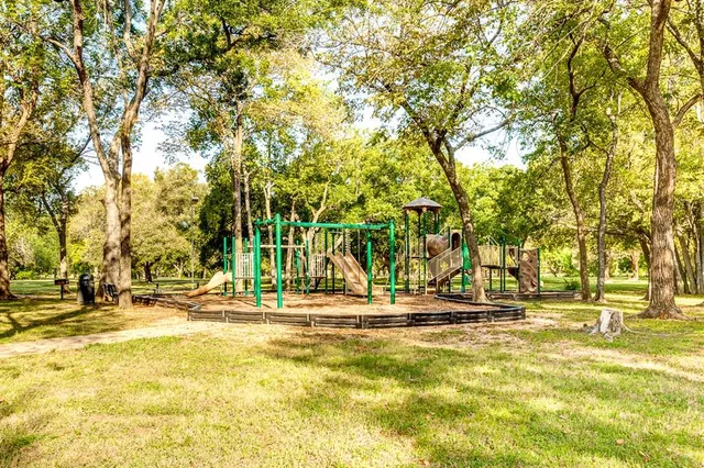 $1,050,000 | 4300 Eaton Circle, Colleyville, TX 76034