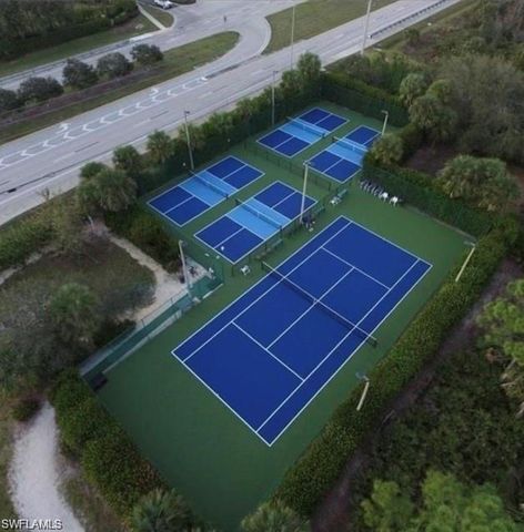 a view of a tennis court