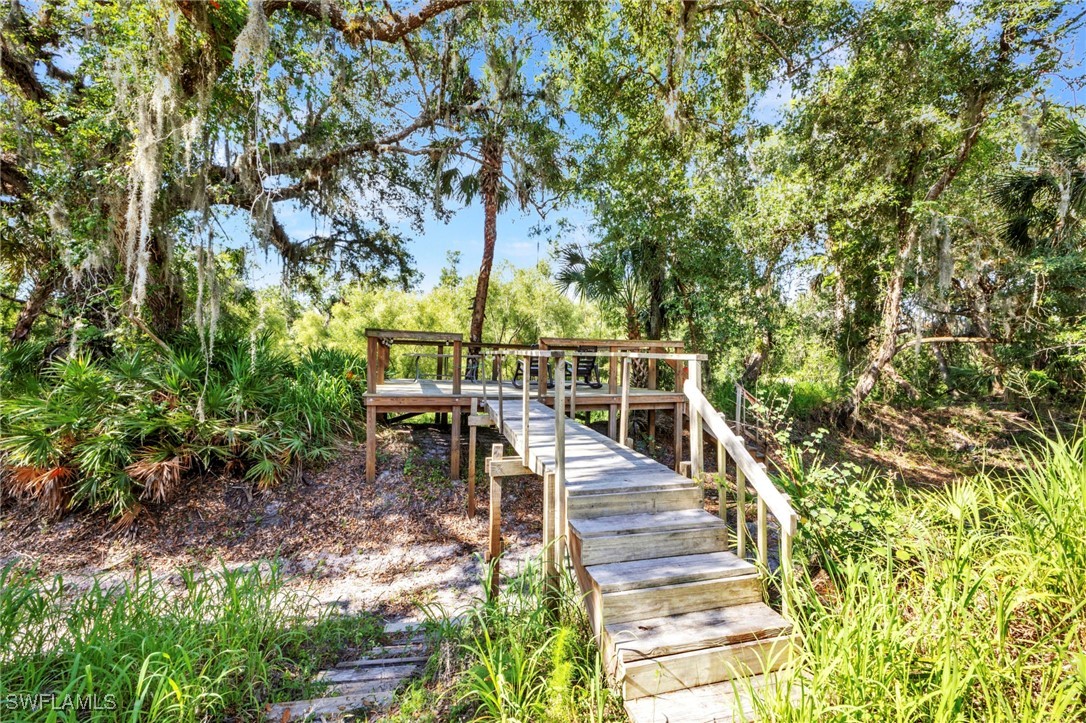 1269 Northwest Peace Pointe Drive Arcadia, FL 34266 - Photo 3 of 21 a view of entryway with outdoor area