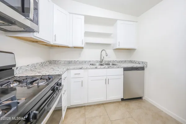 $1,795 | 2012 South Beverly Avenue, Tucson, AZ 85711