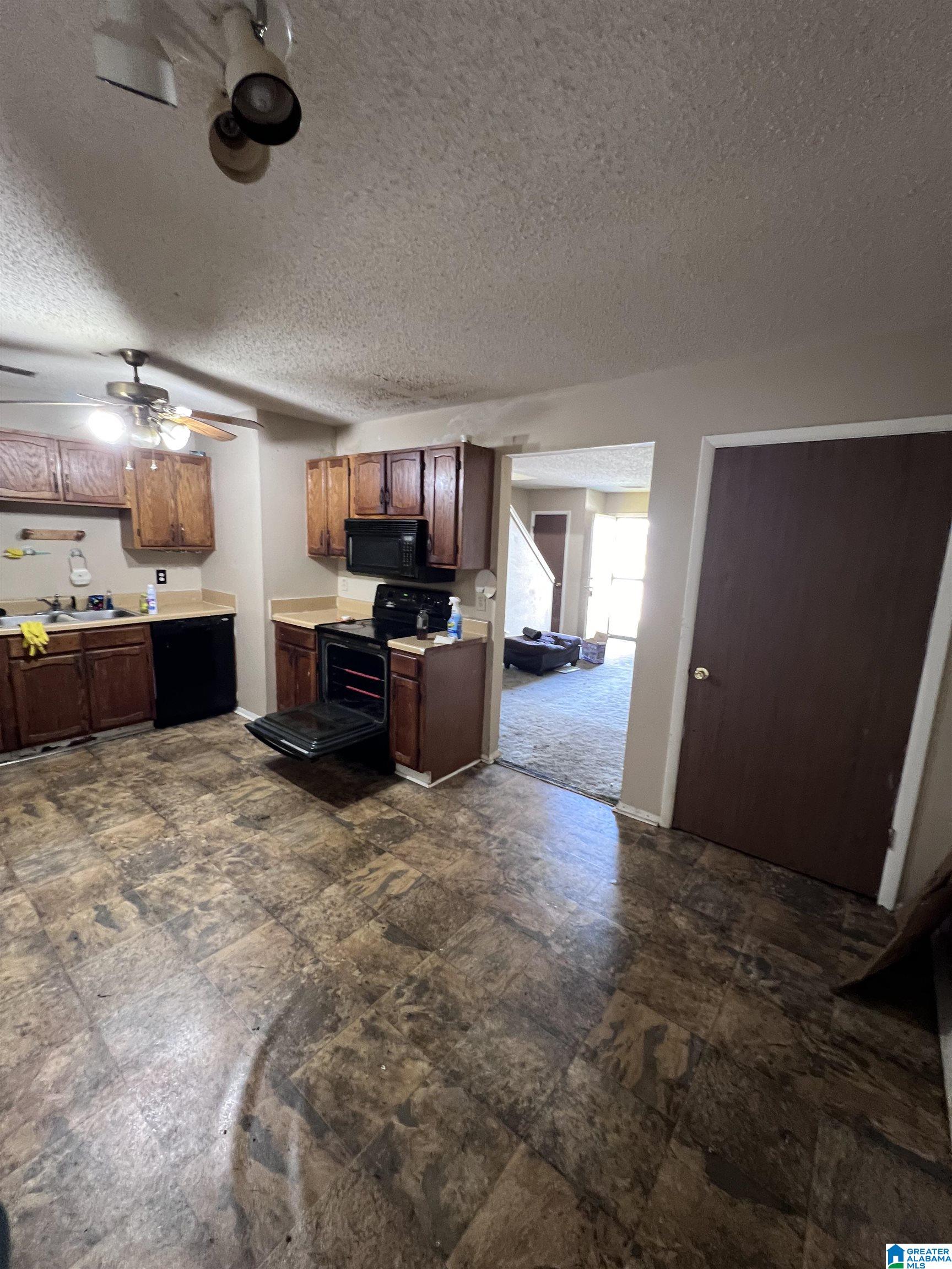 1904 Springlake Court Birmingham, AL 35215 - Photo 6 of 12