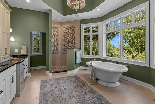 a view of an entryway with a workspace