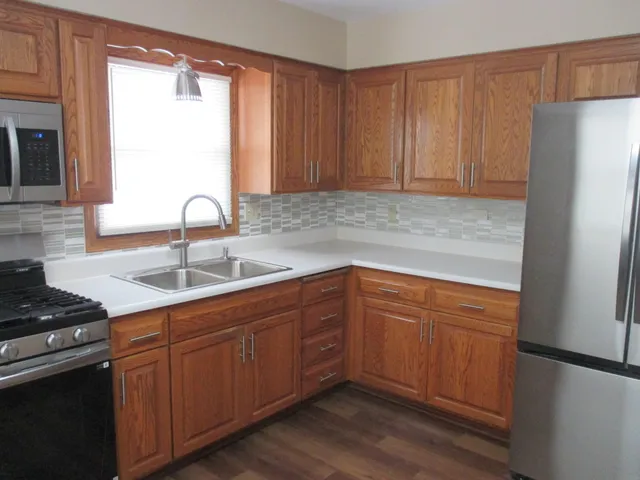 $239,000 | 3822 West Rochelle Avenue, Milwaukee, WI 53209