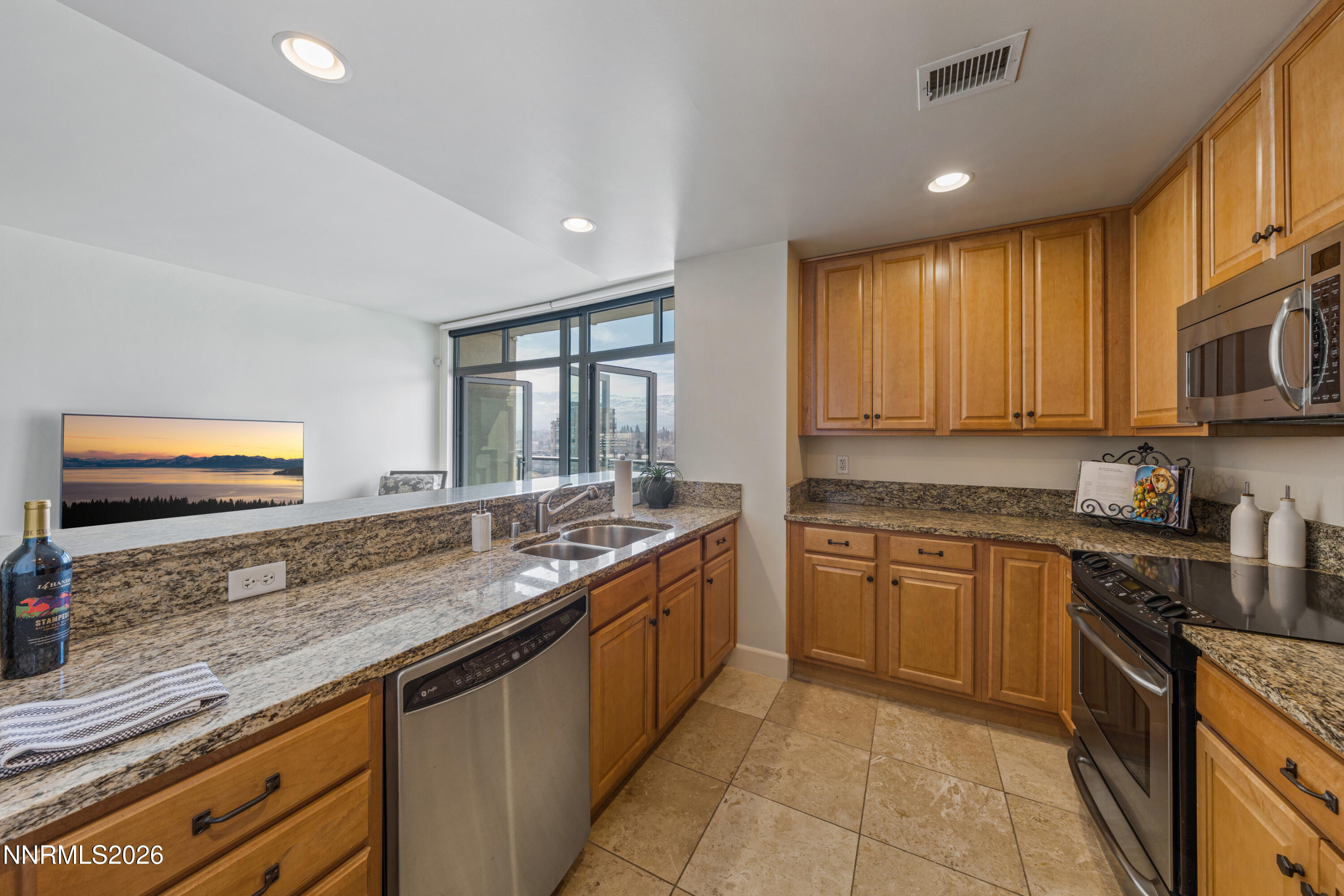 50 North Sierra Street, Unit STE 903 Reno, NV 89501 - Photo 33 of 64 A7V08158