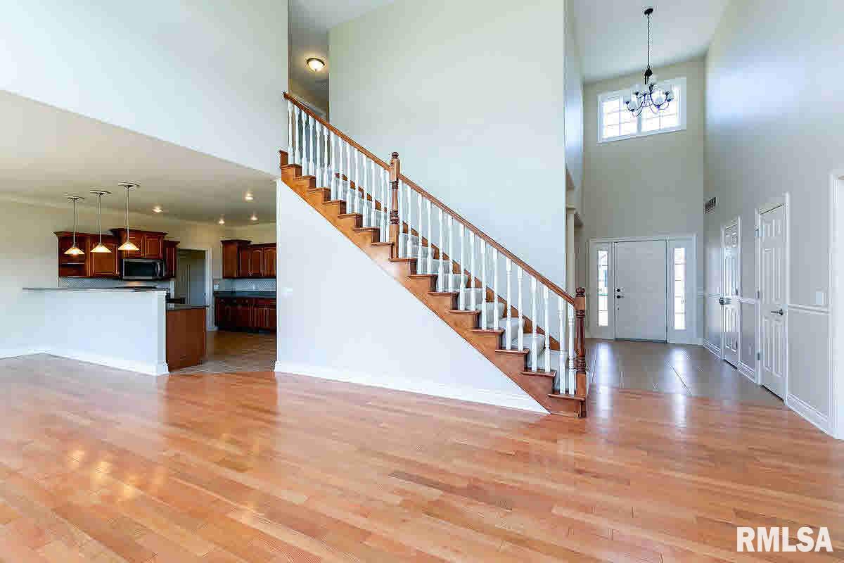 5304 Judge Road Bettendorf, IA 52722 - Photo 11 of 24 Gallery Image 11