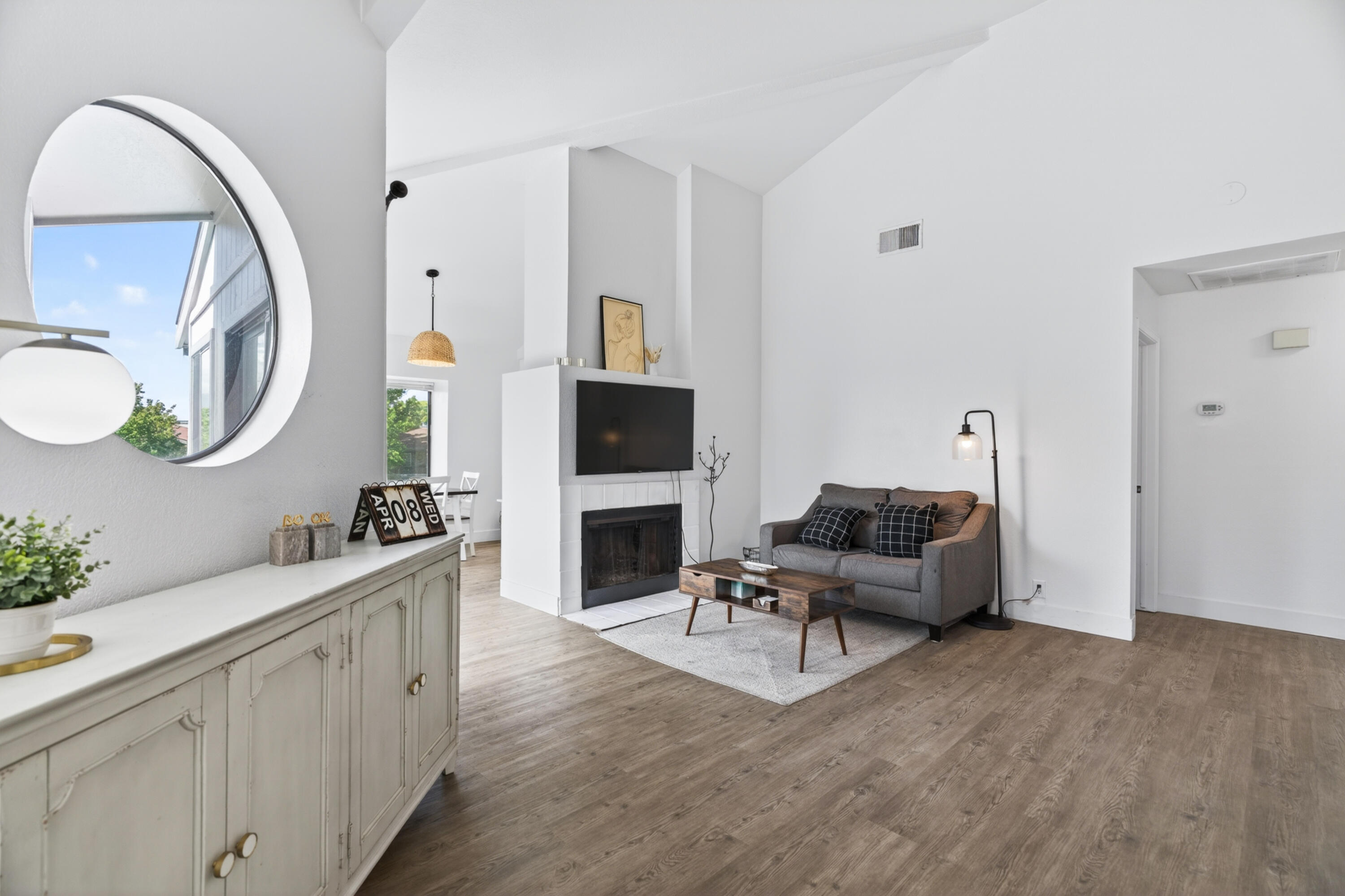 426 Ridgecrest Trail, Unit 225 Redding, CA 96003 - Photo 7 of 31 Ridgecrest-26