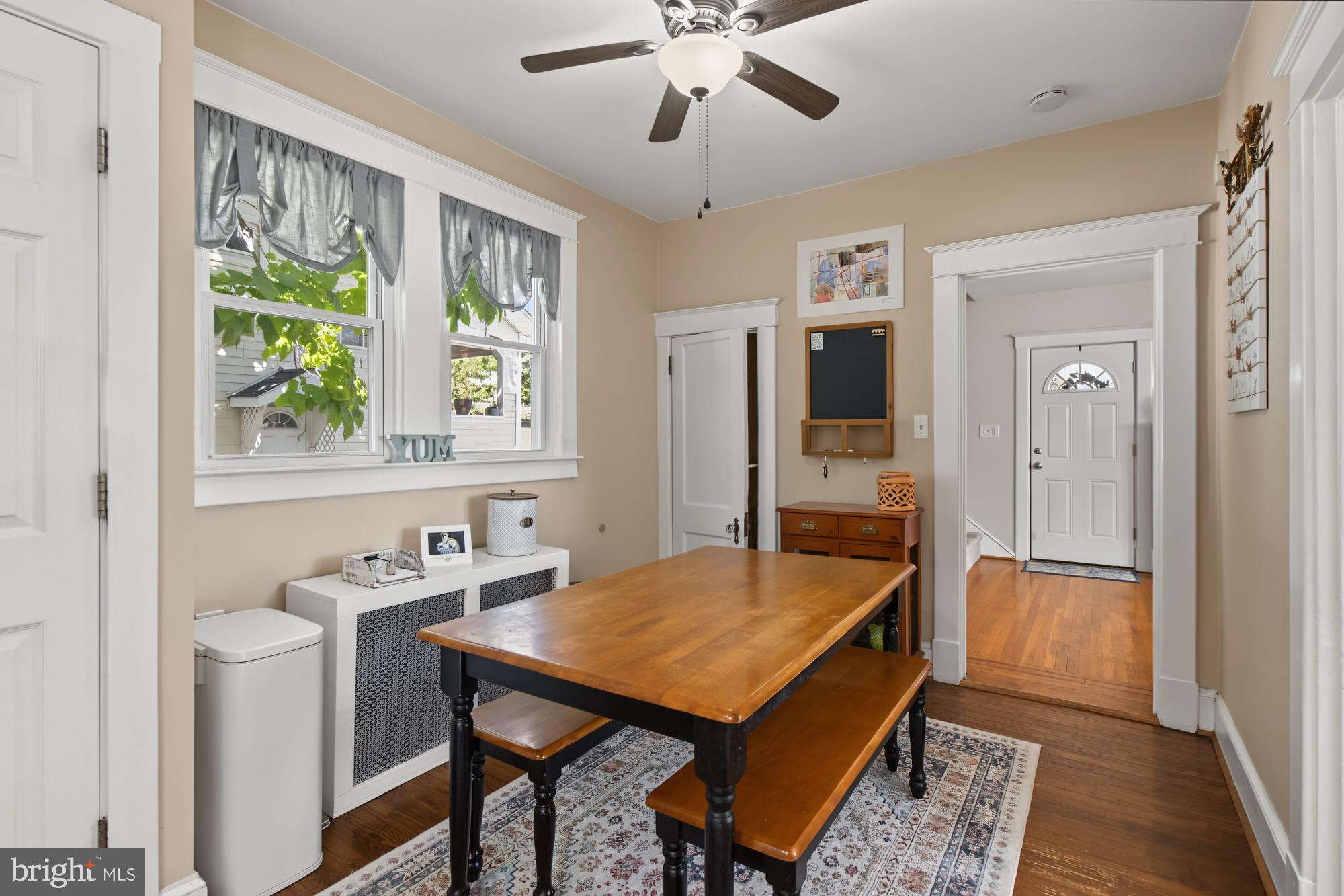 2811 Pinewood Avenue Baltimore, MD 21214 - Photo 17 of 51 Spacious dining room