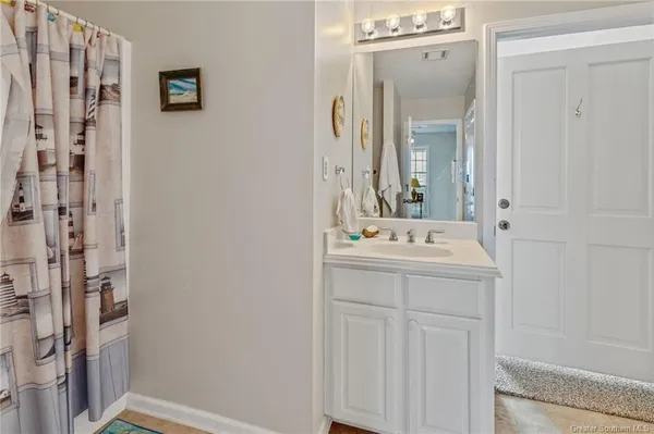 $325,000 | 126 Riverside Drive, Hackberry, LA 70645