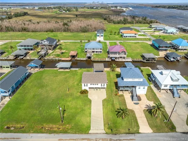 $325,000 | 126 Riverside Drive, Hackberry, LA 70645