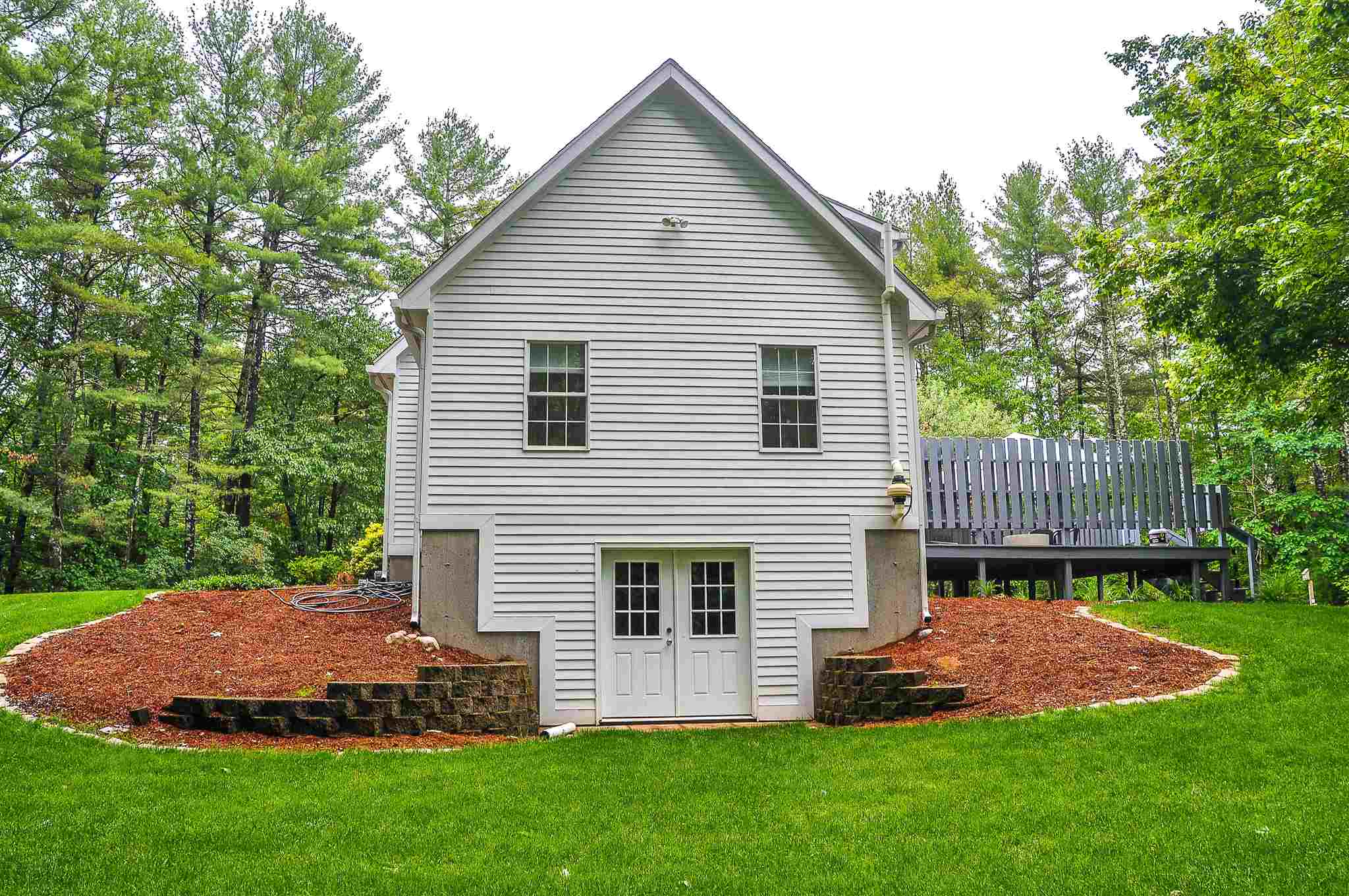 80 Hayden Road Hollis, NH 03049 - Photo 3 of 40