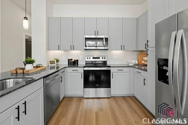 $1,904 | 180 Newton Bridge Road, Unit B3, Athens, GA 30607