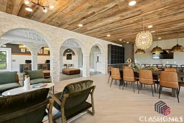 $1,904 | 180 Newton Bridge Road, Unit B3, Athens, GA 30607