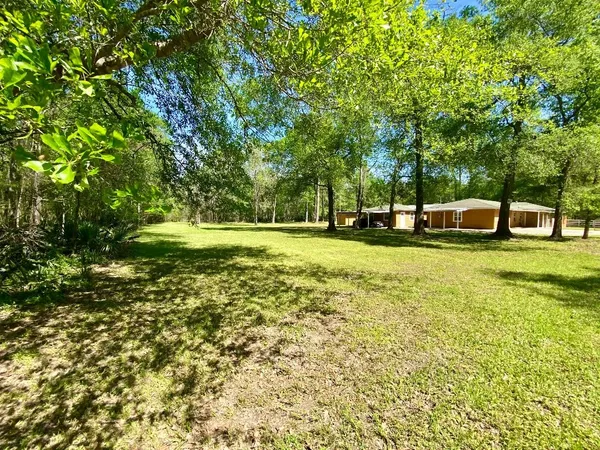 $1,990 | 10451 North Essex Drive, Conroe, TX 77302