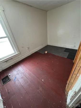 $90,000 | Undisclosed Address, Watertown, NY 13601
