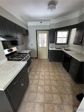 $90,000 | Undisclosed Address, Watertown, NY 13601