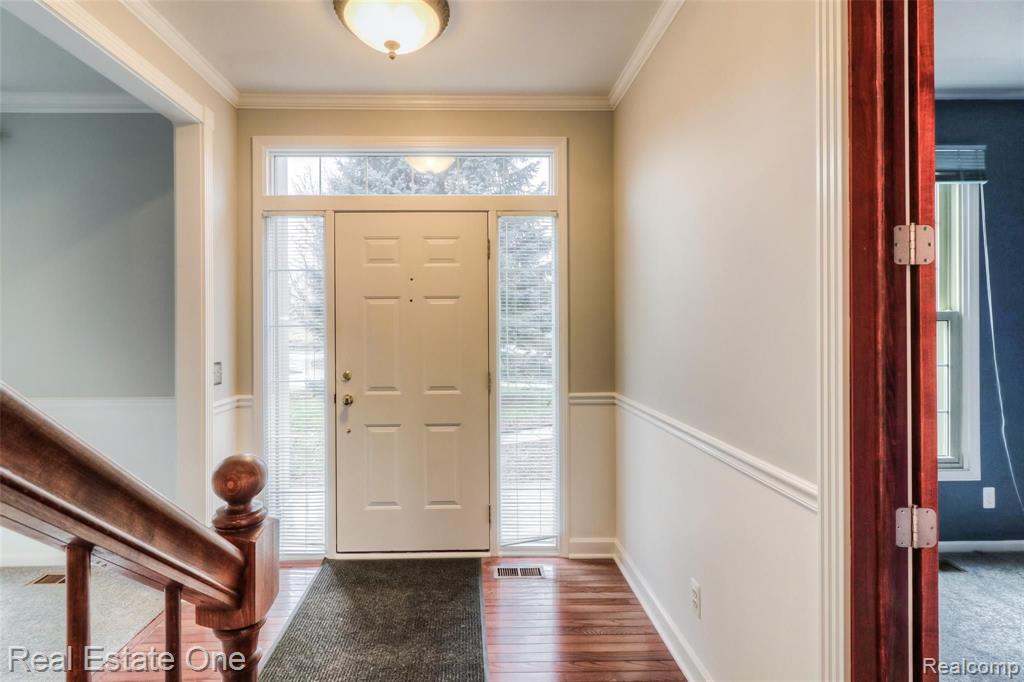 2703 Oak View Court Rochester Hills, MI 48307 - Photo 22 of 53