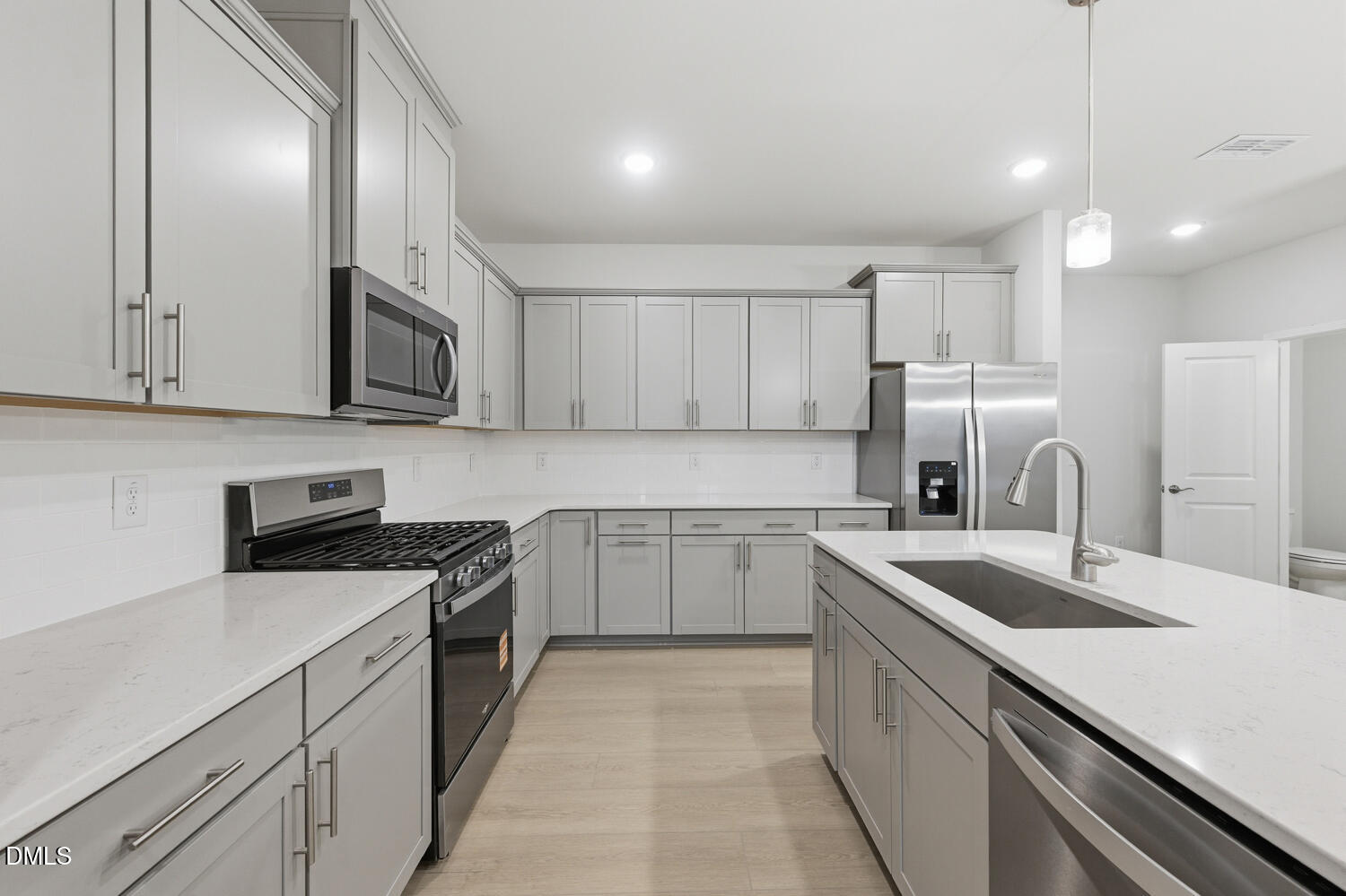 286 Fosterton Cottage Way Raleigh, NC 27603 - Photo 8 of 62 13_286 foesterton cottage wy-13