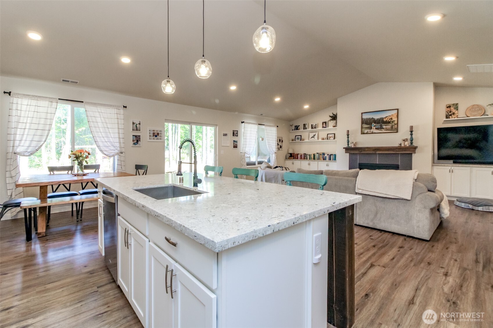 19211 Patterson Road East Orting, WA 98360 - Photo 11 of 40