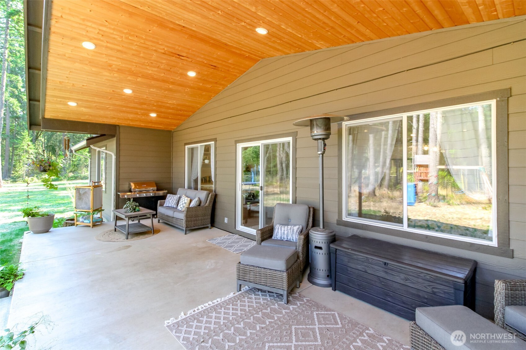 19211 Patterson Road East Orting, WA 98360 - Photo 32 of 40