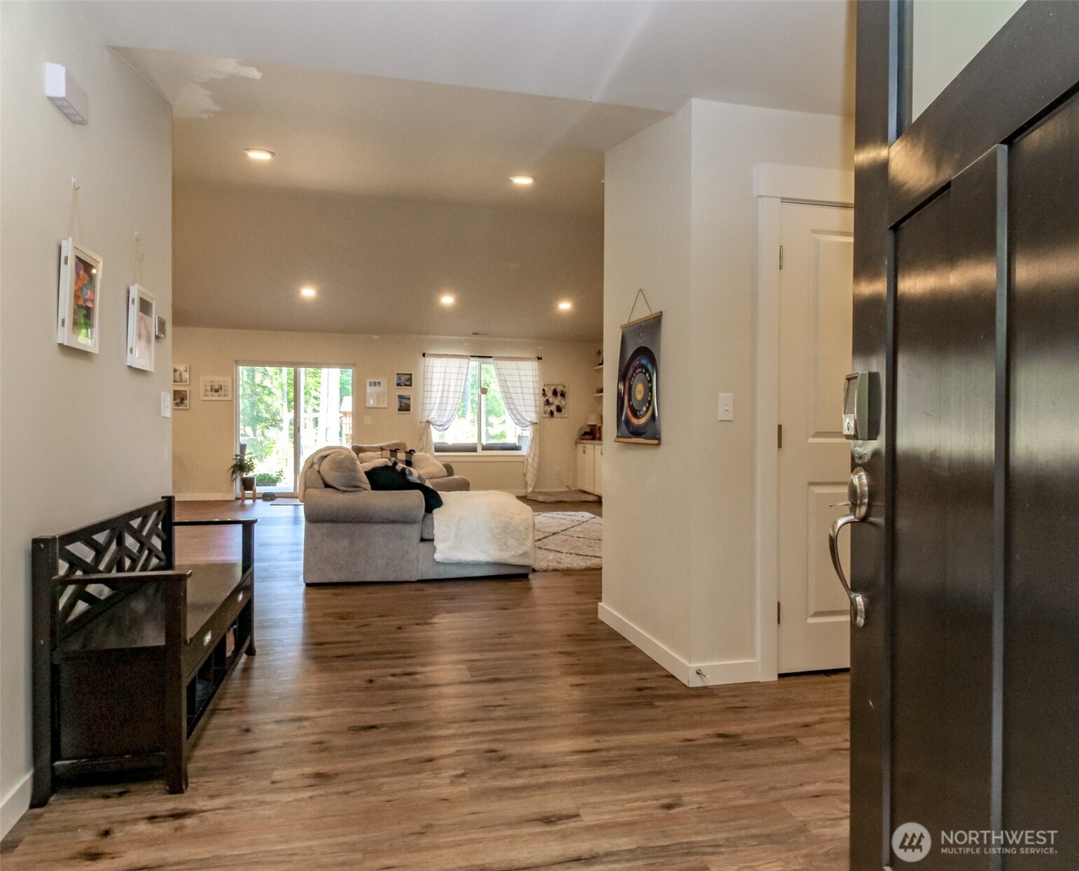 19211 Patterson Road East Orting, WA 98360 - Photo 4 of 40