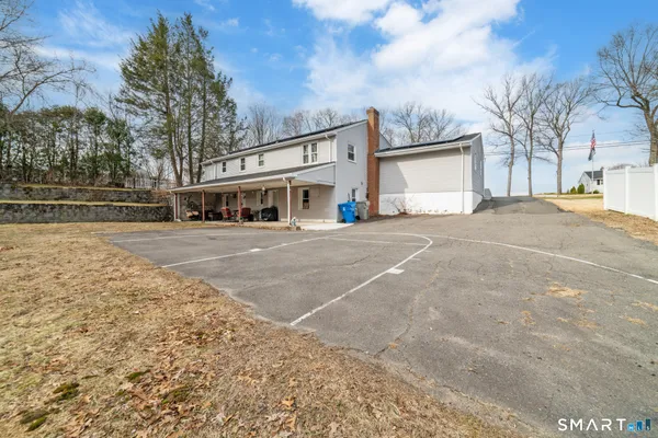 $1,400 | 103 Martin Road, Bristol, CT 06010