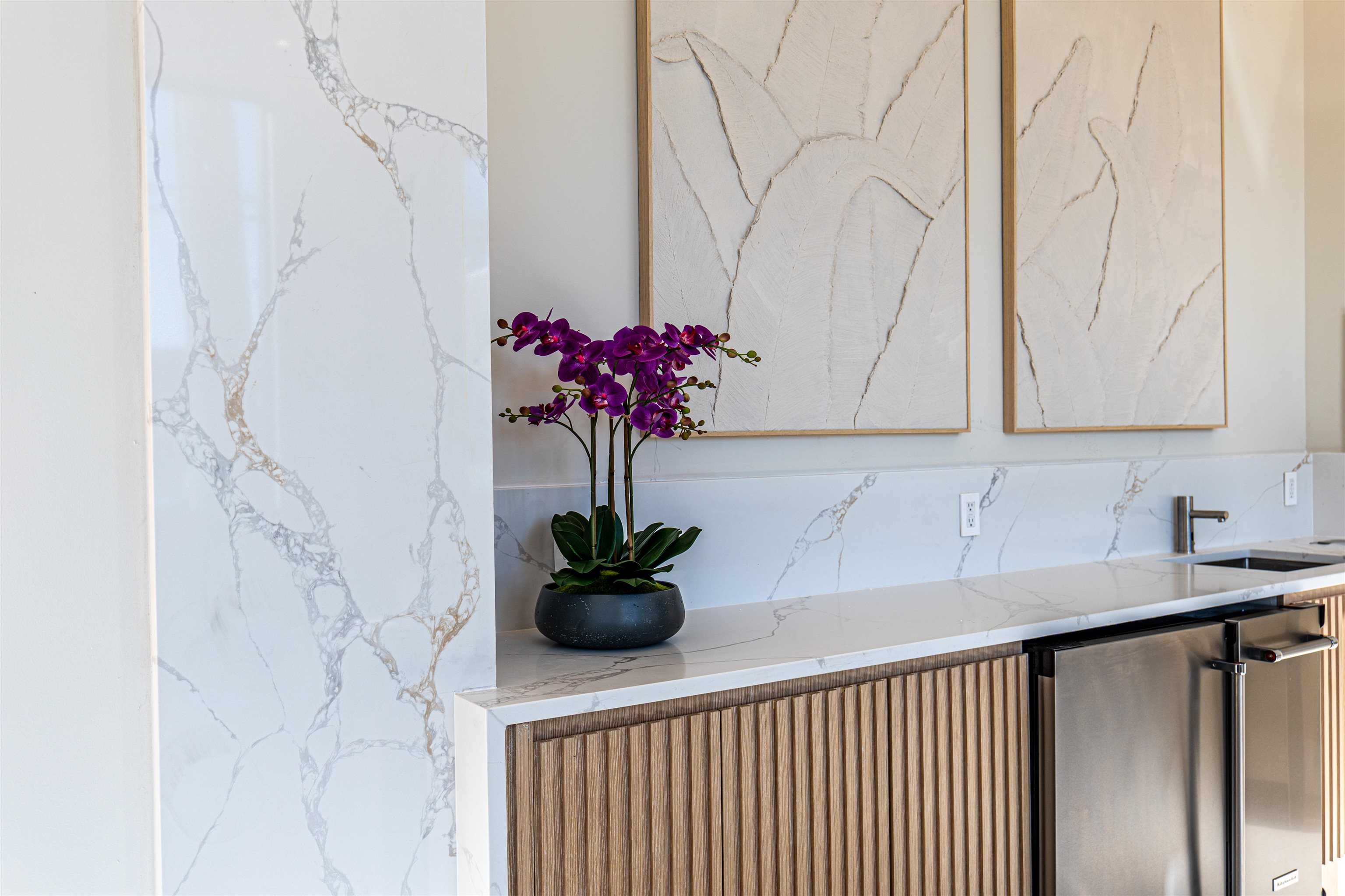 1722 Springfield Avenue, Unit 403 Maplewood, NJ 07040 - Photo 23 of 31 a vase of flowers sitting on a floor