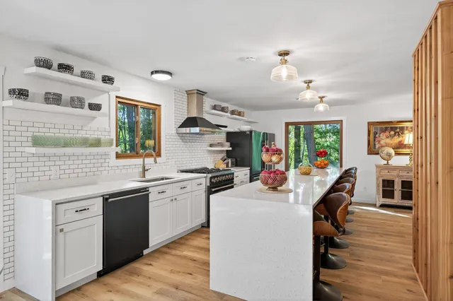 $699,000 | 3225 Wellington Lane North, Plymouth, MN 55441