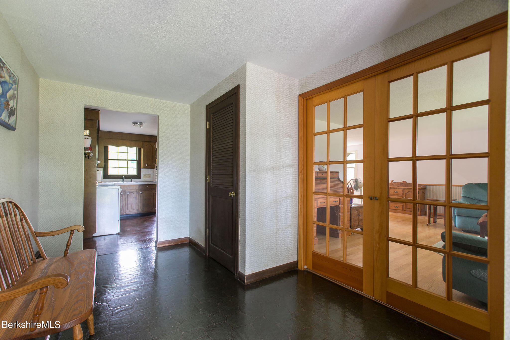 10 Wester Hook Road Egremont, MA 01230 - Photo 17 of 33 Foyer