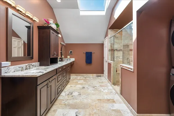 $1,015,000 | 1576 Pine Lake Drive, Naperville, IL 60564