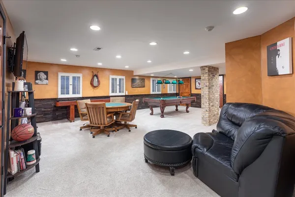 $1,015,000 | 1576 Pine Lake Drive, Naperville, IL 60564