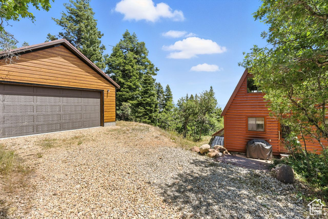 1180 Oak Road Coalville, UT 84017 - Photo 18 of 25 View of detached garage