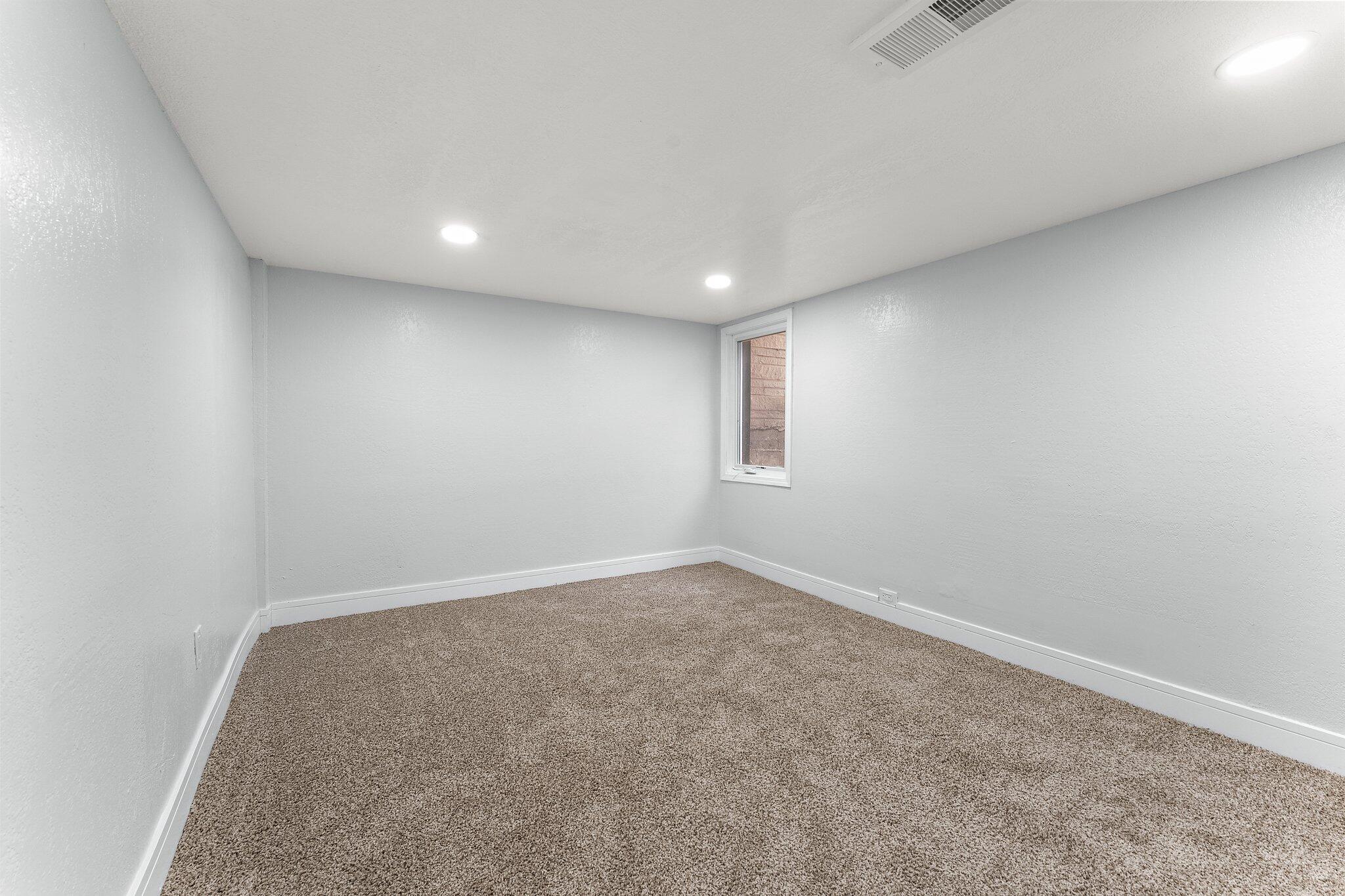 415 Fillmore Street Gary, IN 46402 - Photo 18 of 23 2048x1365