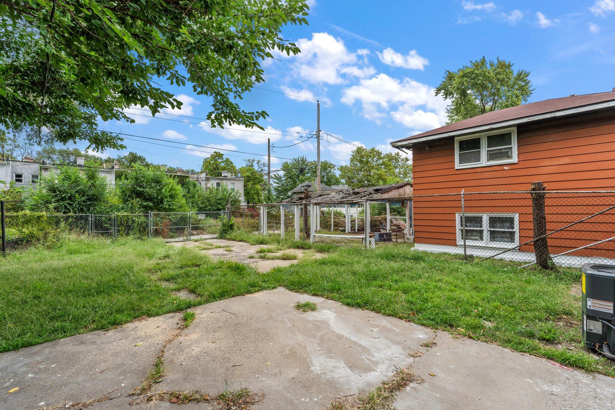 415 Fillmore Street Gary, IN 46402 - Photo 20 of 23 2048x1365