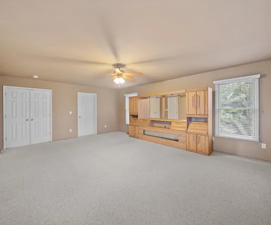 $679,000 | 350 Huntington Drive, Saline, MI 48176
