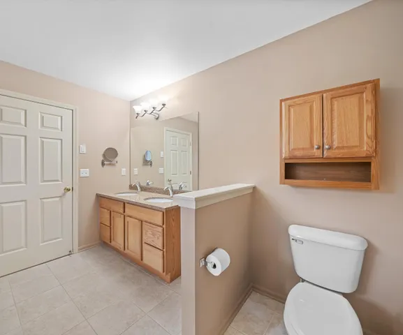 $689,000 | 350 Huntington Drive, Saline, MI 48176