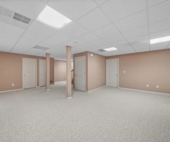 $689,000 | 350 Huntington Drive, Saline, MI 48176