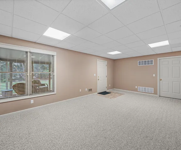 $689,000 | 350 Huntington Drive, Saline, MI 48176