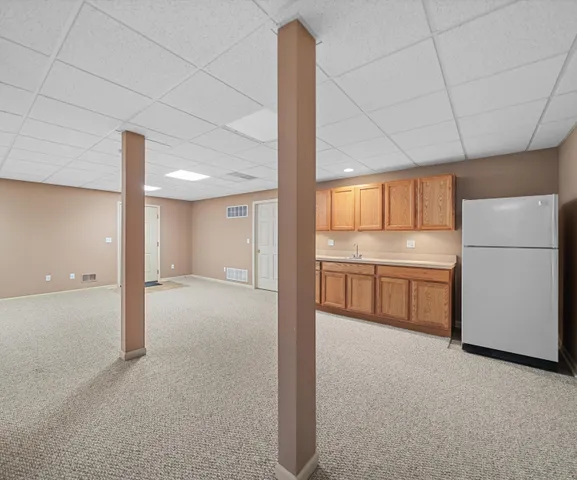 $689,000 | 350 Huntington Drive, Saline, MI 48176