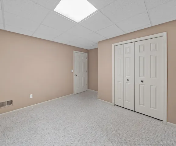 $689,000 | 350 Huntington Drive, Saline, MI 48176